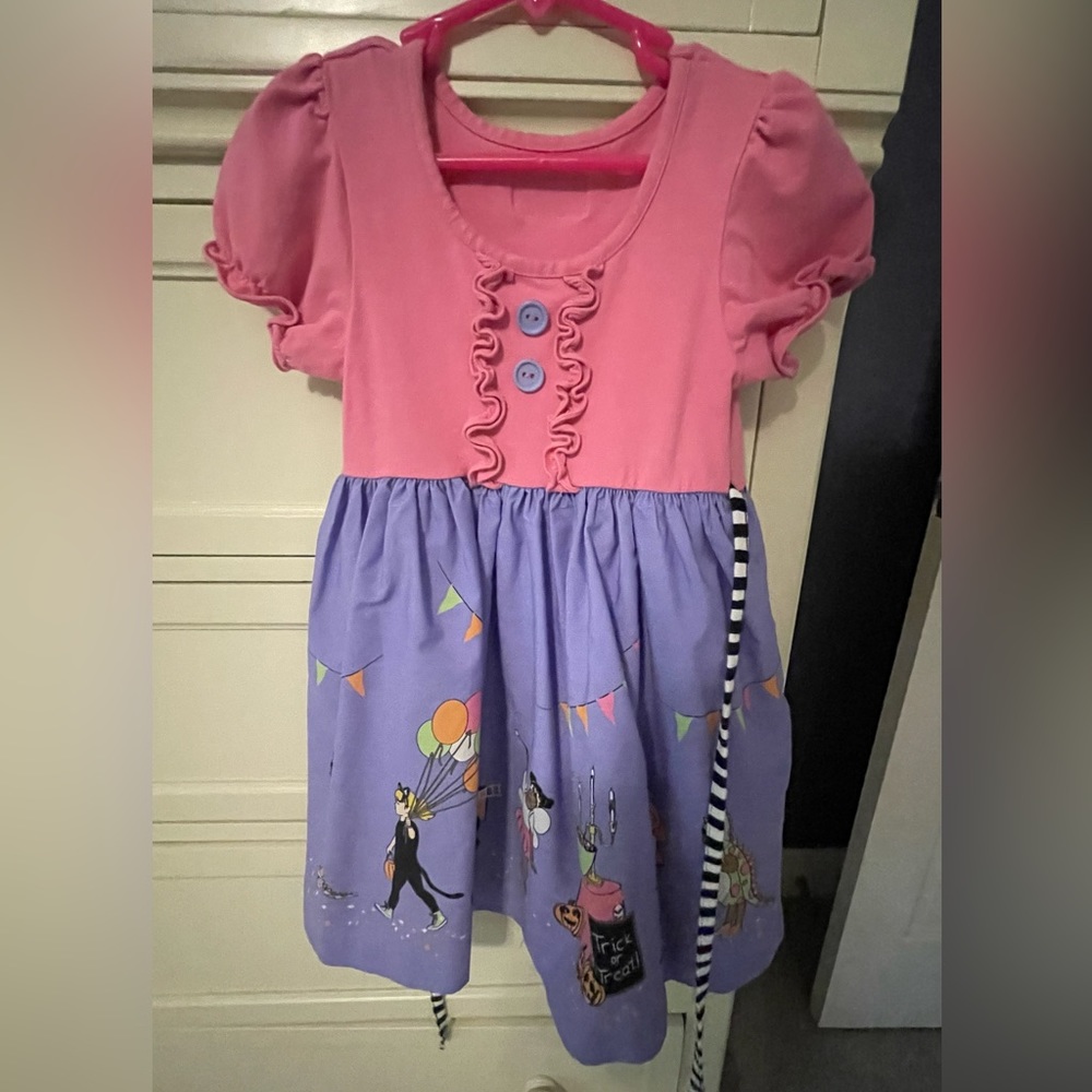 Eleanor Rose dress. Gently worn, never placed in the dryer. No stains, size 5-6